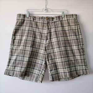 Champions Tour Mens Brown Mid Rise Flat Front Plaid Bermuda Shorts Size 42